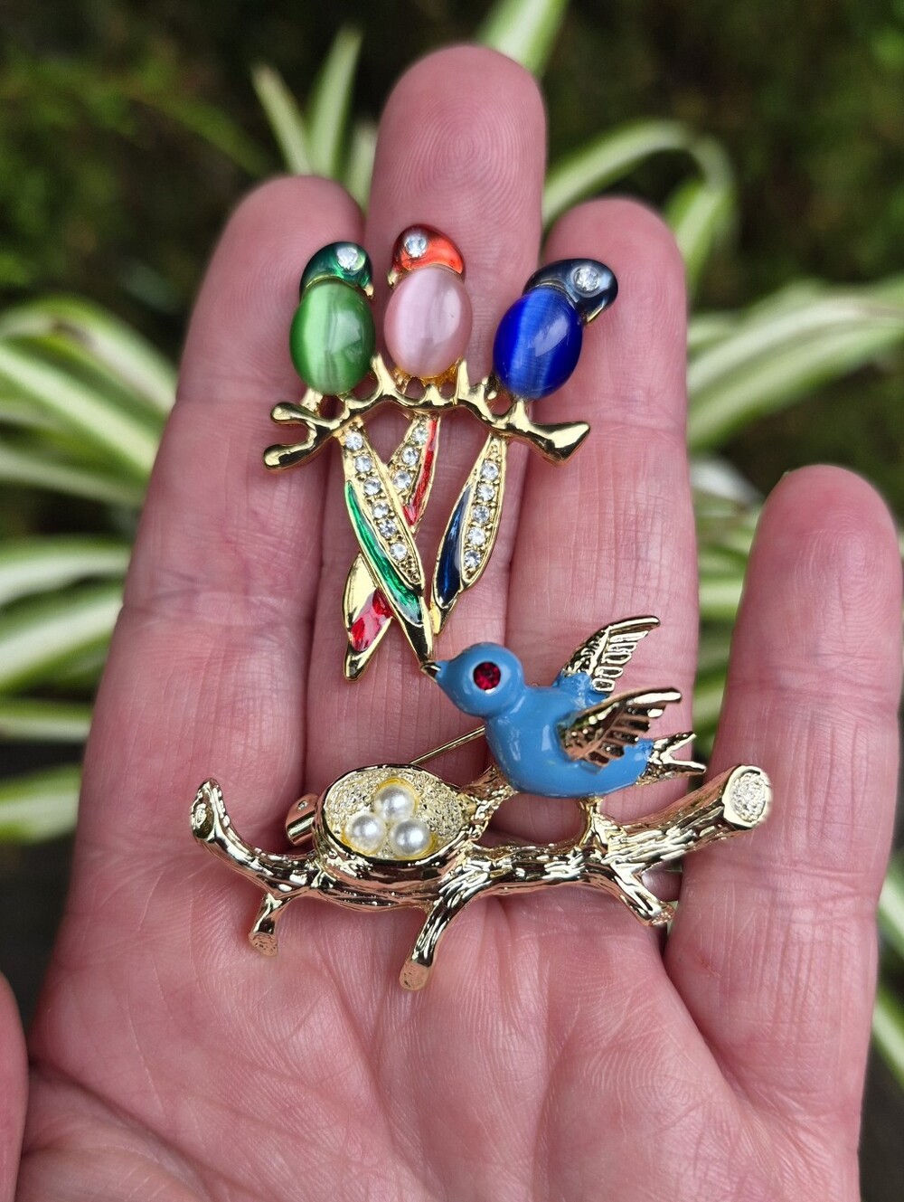 Brooch Lot Of 2 Vintage Bird Enamel Branch Nest Rhinestone Gerry's Jelly Belly